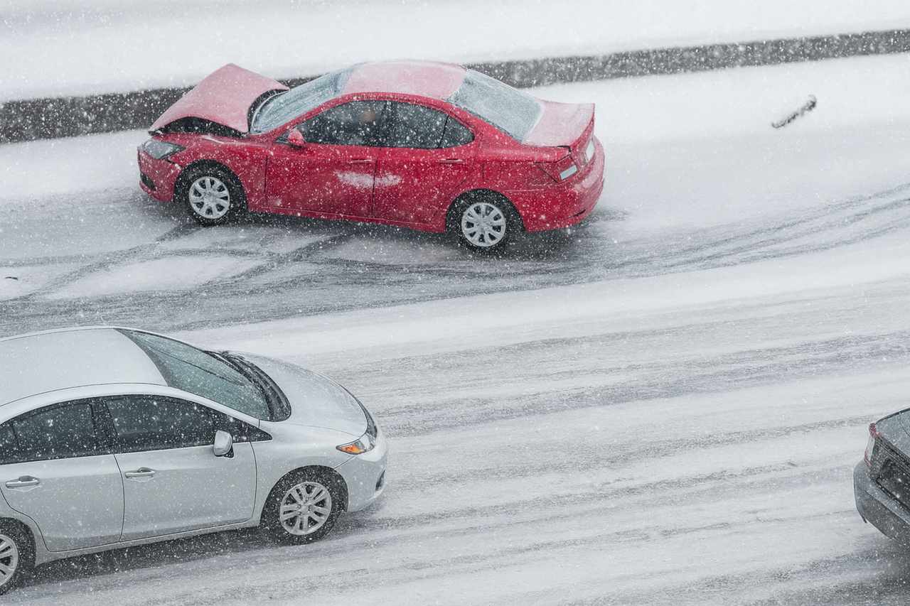 Alaska Winter Car Accident Attorney: Icy Road Guide